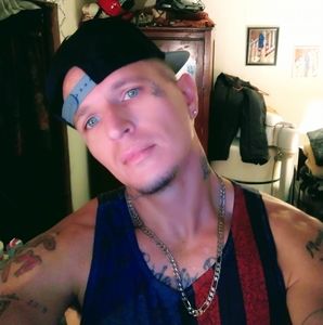 Meet your Posher, Joshua